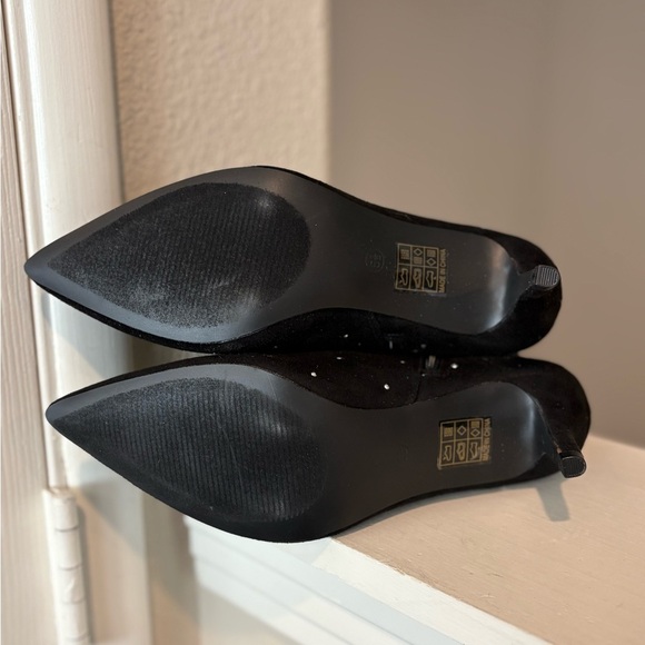 Journee Collection Rosalia Studded Pointed Toe Kitten Heel Booties Women Sz 5.5 - Picture 6 of 11